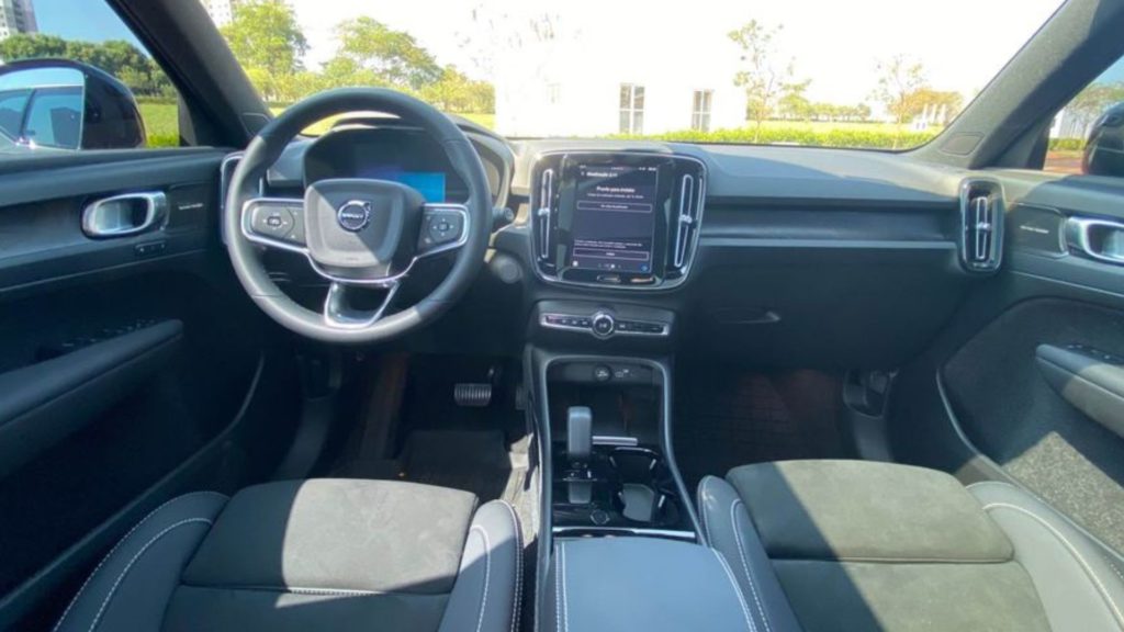 interior do XC40