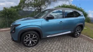 O Renault Boreal 2025 chegou custando até R$ 215 mil e prometendo colocar a marca em uma nova fase no Brasil.