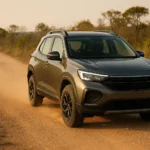 Pneus para estrada de terra em SUV compacto em via rural
